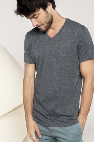 Kupi majicu s natpisom u samo nekoliko klikova mišem